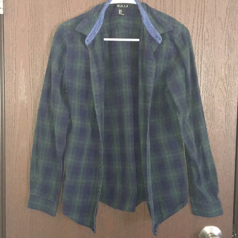 Men's button down flannel